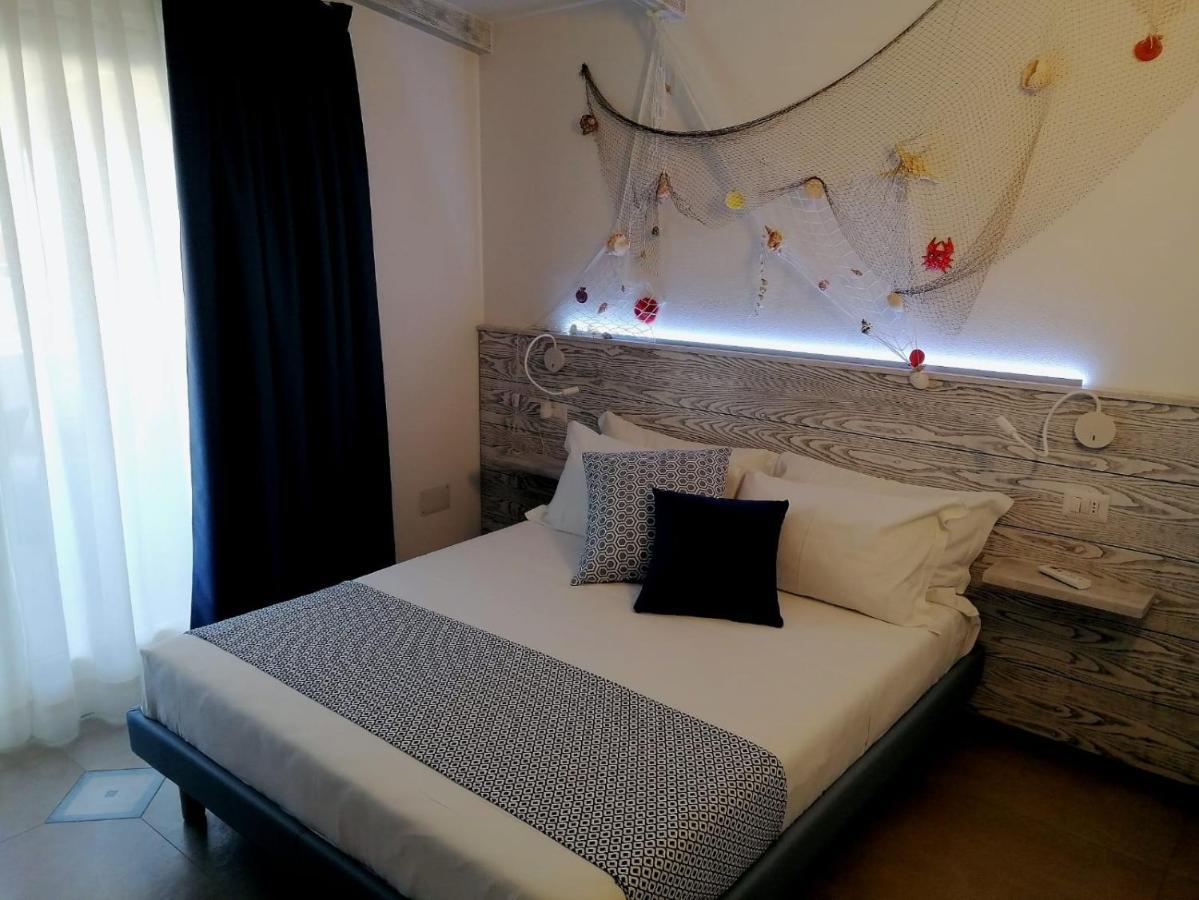 Bed and Breakfast Gi&Ro al mare Castelsardo Esterno foto
